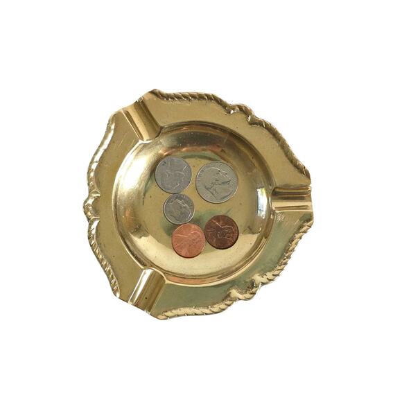 Vintage Brass Foundry Ashtray Trinket Dish - Picture 1 of 11